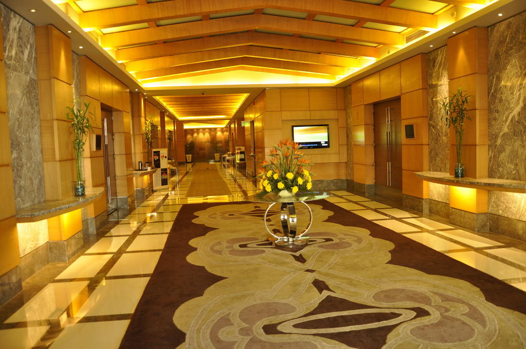 Radisson Blu Suites Gurgaon Esterno foto